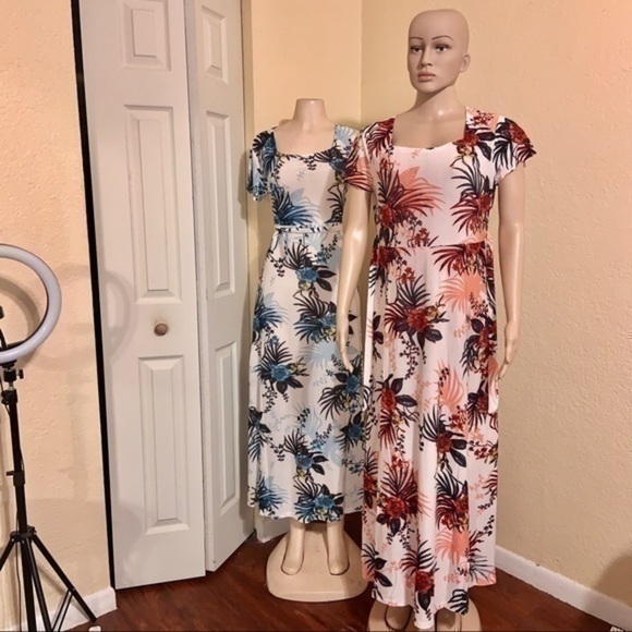 Floral Maxi - ZLL 048 - L/XL - Picture 4 of 9